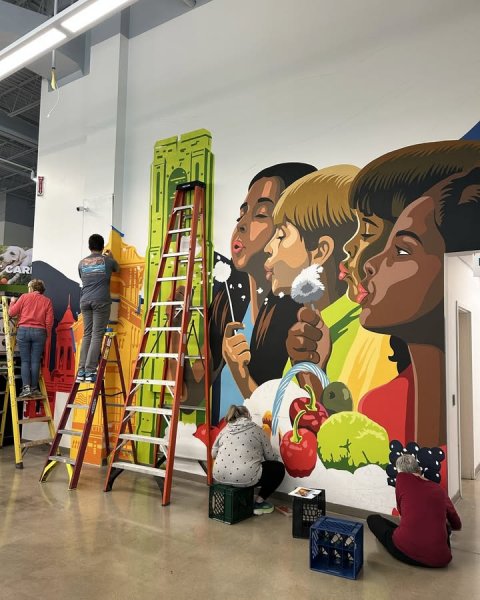 Play Area, Person, Woman. Text: CAR