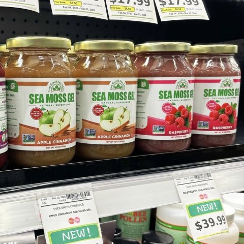 Shop, Can, Food. Text: SEA MOSS GE SEA MOSS GE SEA MOSS GE SEA MOSS GEL - - - - RASPBERRY RASPBERRY APPLE CINNAMON