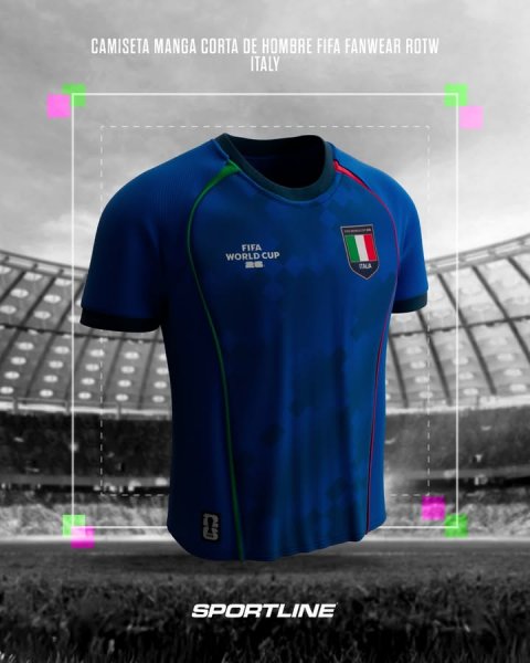 Shirt, T-Shirt, Jersey. Text: CAMISETA MANGA CORTA DE HOMBRE FIFA FANWEAR ROTW ITALY FIFA WORLD CUP SPORTLINE
