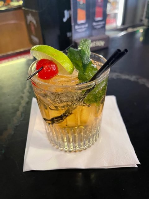 Cocktail, Mojito, Soda.