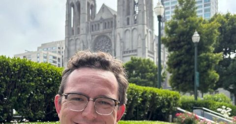 Cathedral, Arch, Glasses.