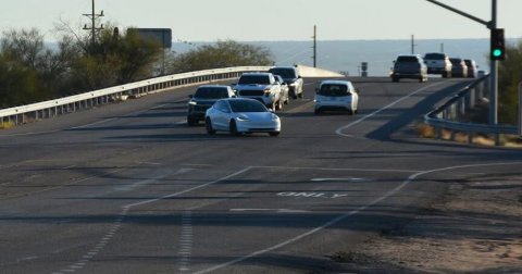 Road, Traffic Light, Car.