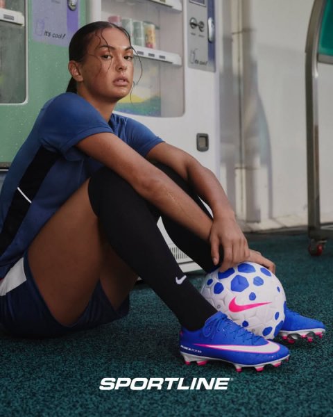 Soccer Ball, Shoe, Sneaker. Text: SPORTLINE