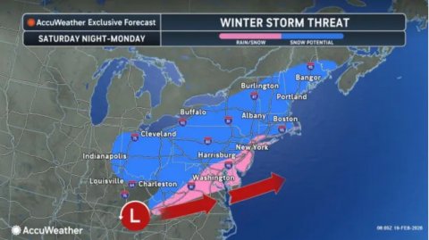 Plot, Map, Sea. Text: AccuWeather Exclusive Forecast WINTER STORM THREAT SATURDAY NIGHT-MONDAY RAIN/SNOW SNOW POTENTIAL Bangor Burlington Portland Buffalo Albany Boston Cleveland New York Harrisburg Indianapolis Washington Louisville Charleston L AccuWeather