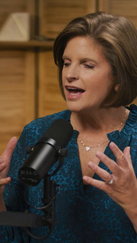 Microphone, Person, Woman.