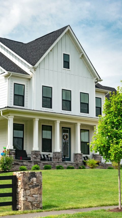 Grass, Lawn, Housing.