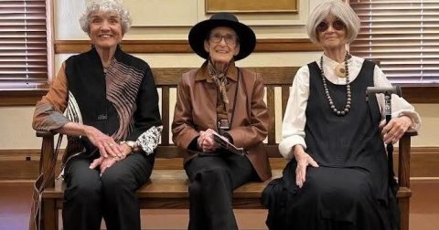 Adult, Person, Woman.