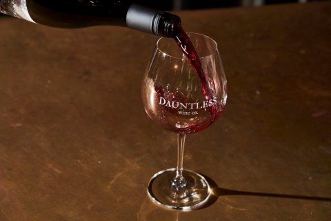 Glass, Liquor, Wine. Text: DAUNTLESS