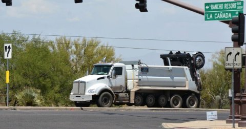 Traffic Light, Vehicle, Truck. Text: ONLYONLY