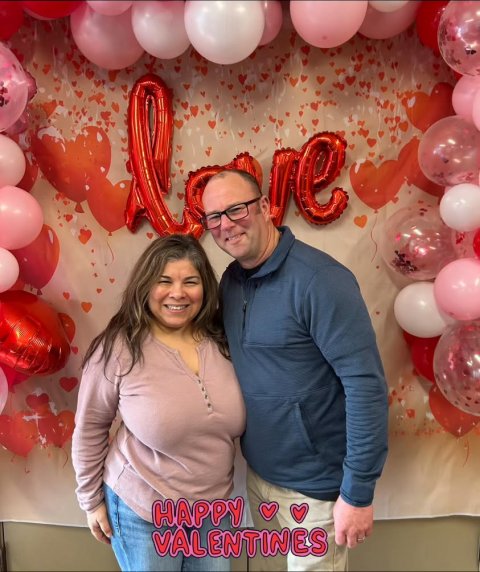 People, Person, Balloon. Text: HAPPY VALENTINES