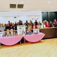 People, Person, Crowd.