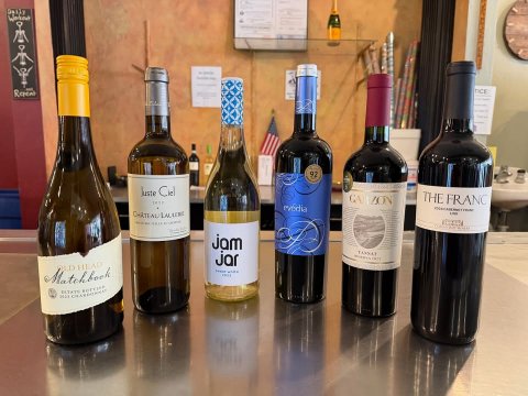 Beverage, Bottle, Wine Bottle. Text: 92 THE FRANC jam jar