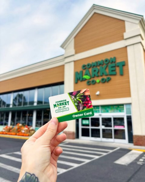 Advertisement, Business Card, Text. Text: COMMON MARKET COMMON MARKET Owner Card