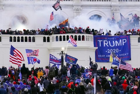 People, Flag, Handbag. Text: TRUMP -2020- A GREAT KEEP AM TRO TRO