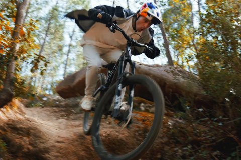 Glove, Bicycle, Helmet.