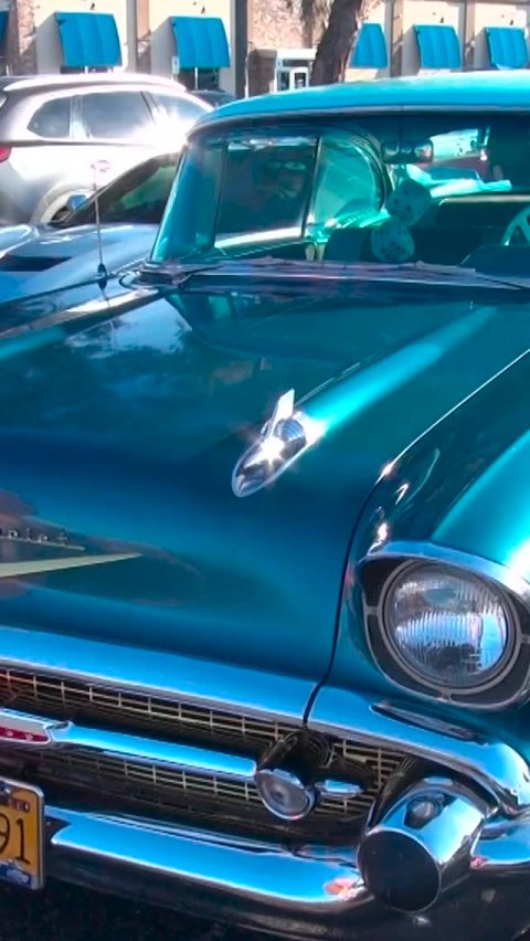 Vehicle, Headlight, Car.