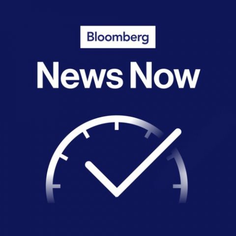Analog Clock, Clock, Logo. Text: Bloomberg News Now