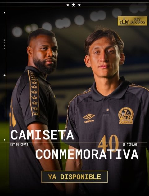 T-Shirt, Man, Person. Text: REY DE COPAS umbro OLIMPIA CAMISETA REY DE COPAS 40 40 TÍTULOS CONMEMORATIVA YA DISPONIBLE