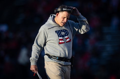 People, Photography, Head. Text: SHI.com