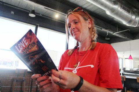 T-Shirt, Book, Publication. Text: LOVE ADDICTION