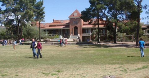 Villa, Hacienda, Person.