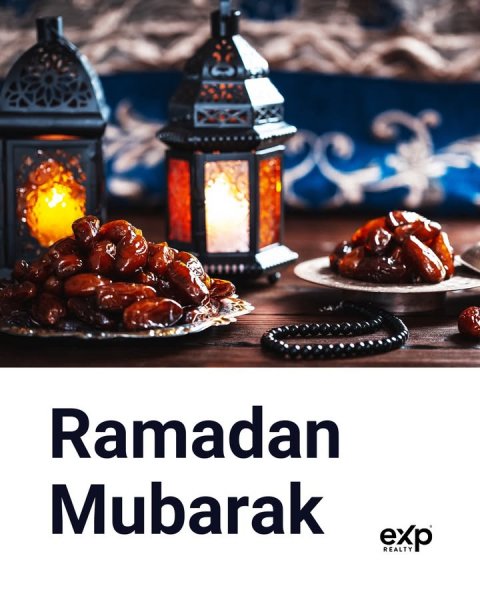 Lamp, Lantern, Ketchup. Text: Ramadan Mubarak exp REALTY