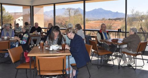 Restaurant, Cafeteria, Cafe. Text: 2