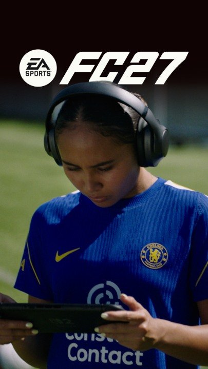 T-Shirt, Headphones, Person. Text: EA SPORTS FC27 : Contact