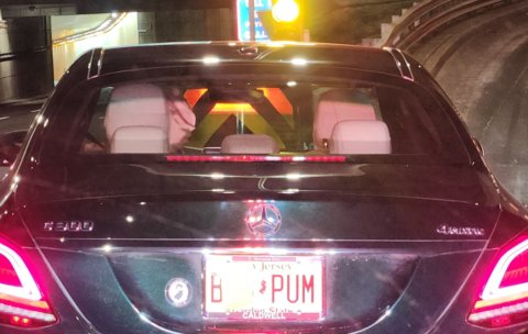 License Plate, Vehicle, Lawn Mower. Text: PUM