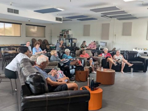 Indoors, People, Lounge.