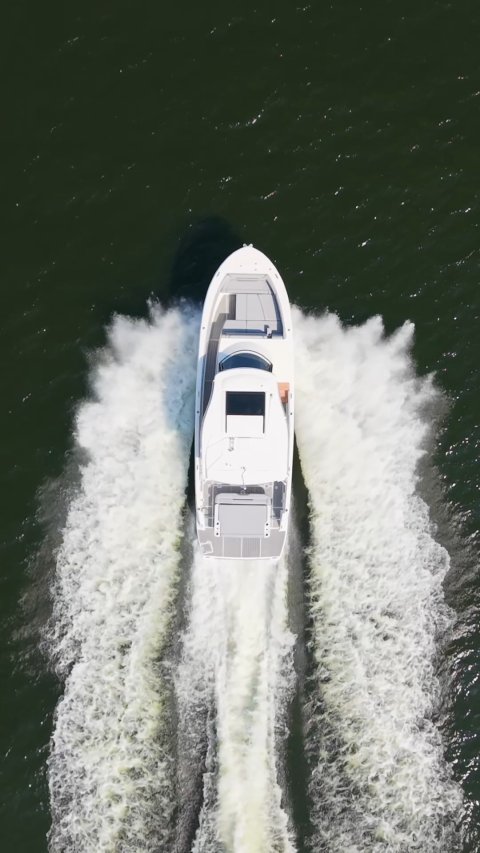 Yacht, Boating, Water.