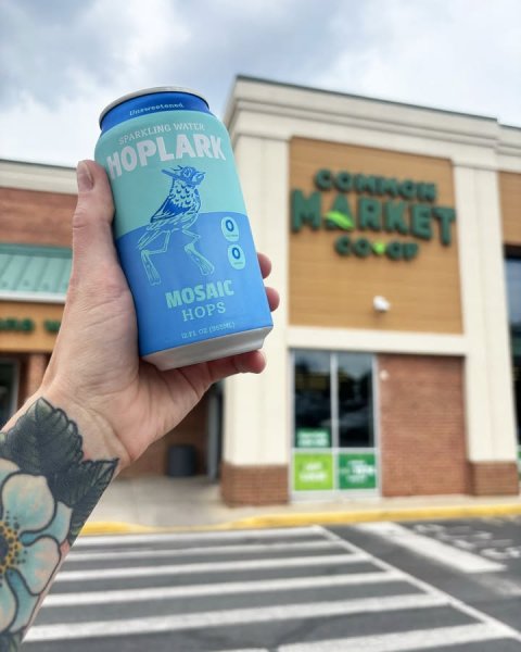 Can, Tattoo, Road. Text: SPARKLING WATER COMMON MARKET MOSAIC HOPS