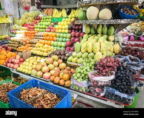 Banana, Fruit, Shop. Text: a a alamy www.alamy.com