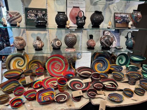 Art, Handicraft, Pottery.