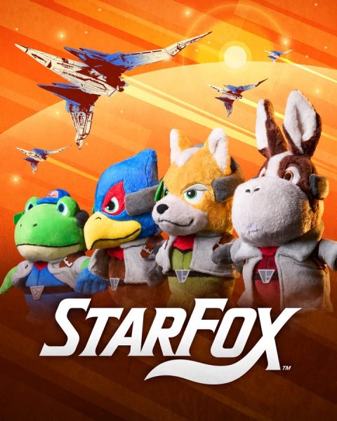 Plush, Airplane, Advertisement. Text: STARFOX TM