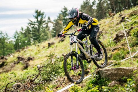 Slope, Glove, Bicycle. Text: 10