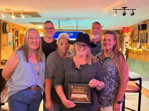 Hat, Lamp, Glasses. Text: WINNER