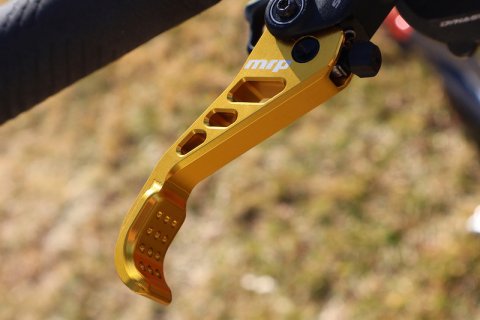 Pedal, Machine, Wheel. Text: mrp