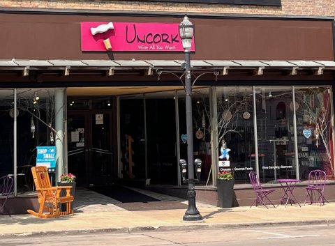 Chair, Shop, Desk. Text: UNCORK