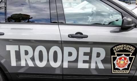Car, Vehicle, Logo. Text: TROOPER TROOPER