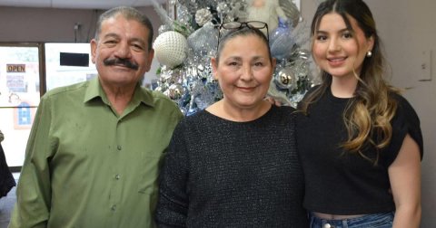 People, T-Shirt, Smile. Text: OPEN